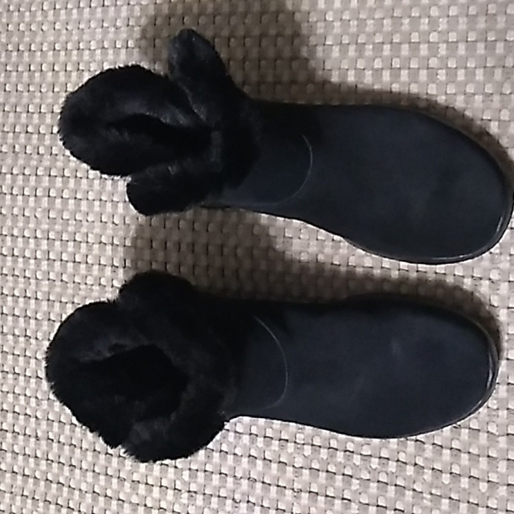 Women's Skechers Black Gen5 Fur-Lined Boots size 7 - Picture 2 of 10
